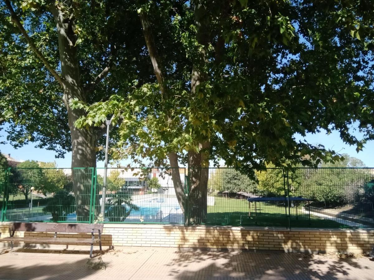 Casa Rural La Pinta- Sendaviva Y Bardenas Villafranca Kültér fotó
